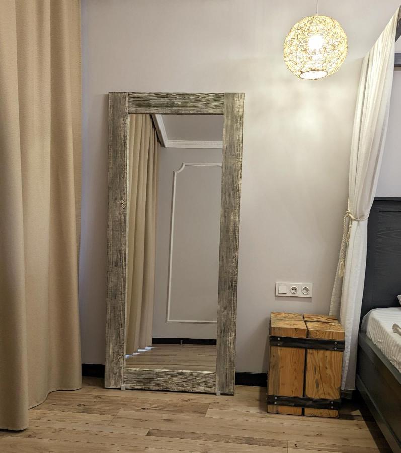 Гетьманські Палати , Старе Місто, 2 Спальні, Балкон-Тераса , 85 М Кв Kamjanets-Podilskyj Exteriör bild